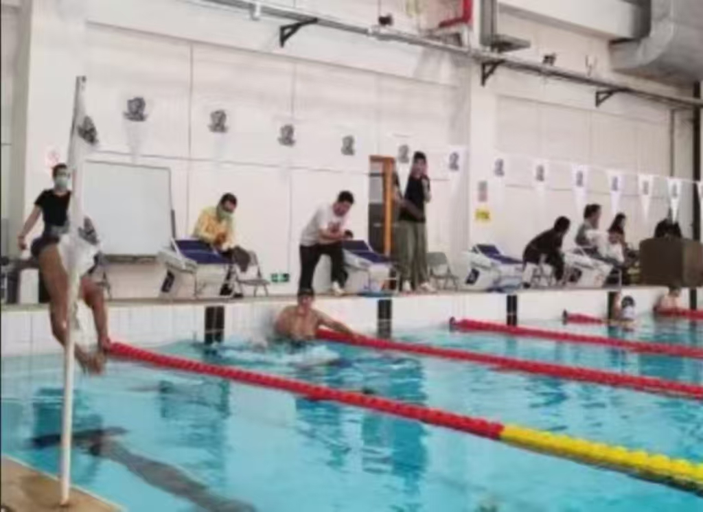 ���²м�����Ӿ������