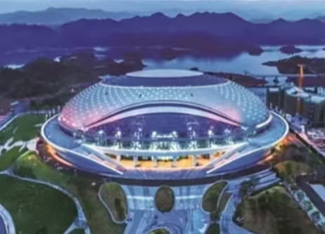 ����԰�����г���